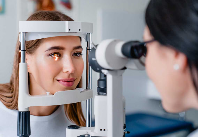 Photo of डॉक्टर बता रहे हैं क्यों है जरूरी रेगुलर रेटिना चेकअप