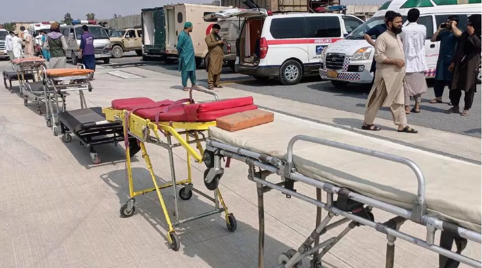 Photo of अफगानिस्तान में भूकंप से तबाही, 800 लोगों की मौत और 2500 घायल