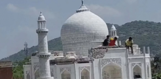 Photo of ताजमहल को गिराने पहुंचा बुलडोजर, अजमेर का 7वंडर पार्क क्यों होगा जमींदोज
