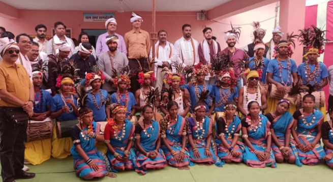 Photo of 12 राज्यों के अधिकारी पहुंचे कांकेर, ग्रामीण विकास कार्यों का लिया जायजा