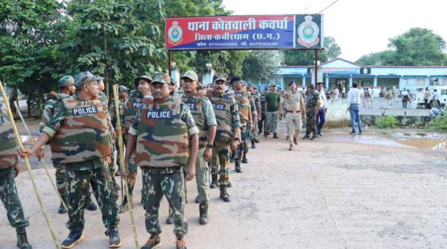 Photo of हाई अलर्ट पर कवर्धा : गोंडवाना समाज व भीम आर्मी का आज घेराव