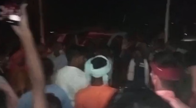 Photo of प्रचार करने गईं मोहनिया विधायक का ग्रामीणों ने किया विरोध