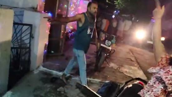 Photo of छत्तीसगढ़;  सीआरपीएफ जवान ने शराब के नशे में जमकर मचाया उत्पात