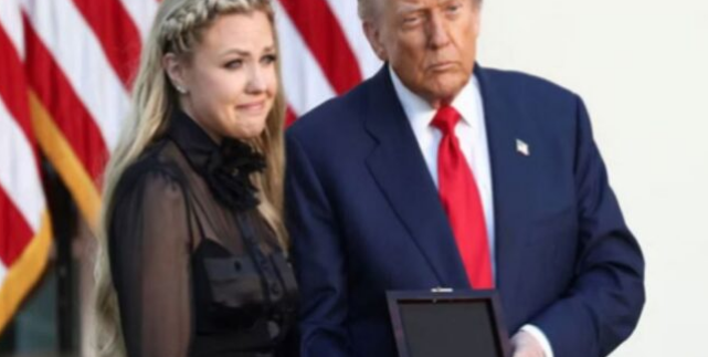 Photo of राष्ट्रपति ट्रंप के करीबी चार्ली किर्क को अमेरिका की सर्वोच्च नागरिक उपाधि