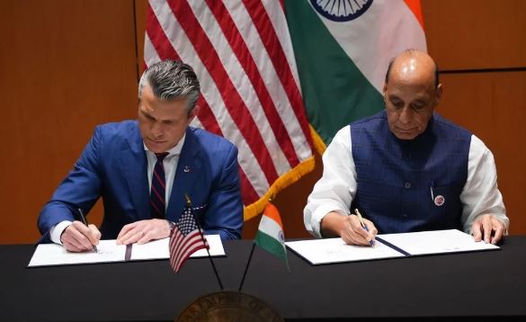 Photo of भारत-अमेरिका के बीच हुई 10 साल की डिफेंस डील
