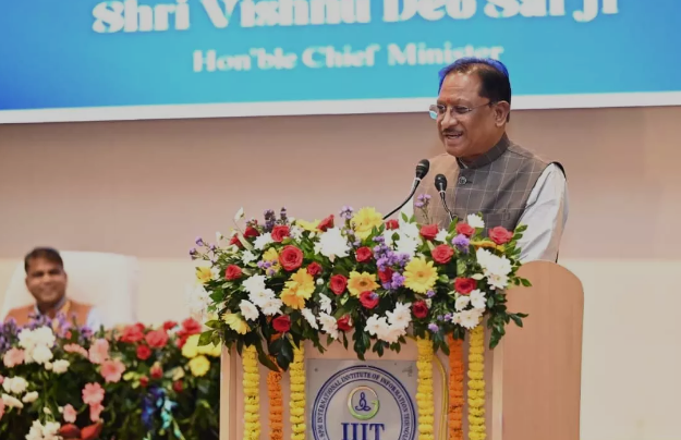 Photo of सीएम साय ने IIIT नवा रायपुर के विस्तार के लिए फंड देने की घोषणा