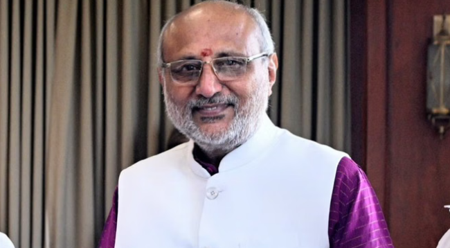 Photo of उपराष्ट्रपति का राजनांदगांव दौरा आज: नेत्र चिकित्सा संस्थान का उद्घाटन