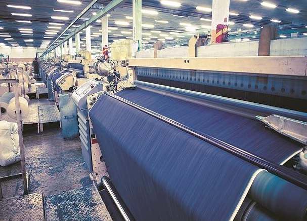 Photo of दुबई से इस कपड़ा कंपनी को टीशर्ट, ट्राउजर के लिए मिला करोड़ों का ऑर्डर