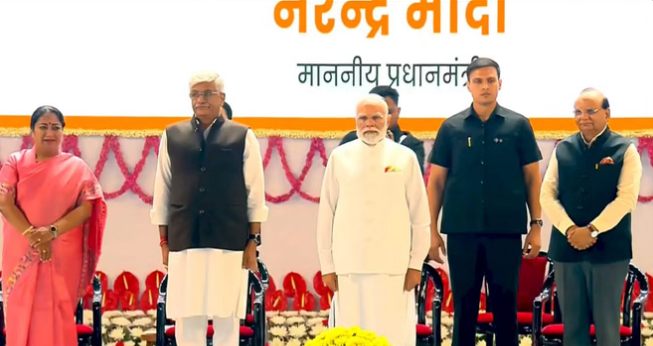 Photo of पीएम मोदी ने स्मरणोत्सव का किया शुभारंभ; स्मृति डाक टिकट और सिक्का किया जारी