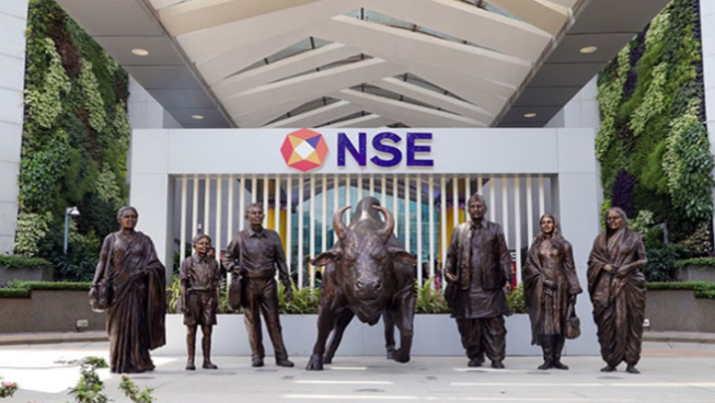 Photo of बढ़त के साथ खुला शेयर बाजार; सेंसेक्स 376 अंक चढ़ा