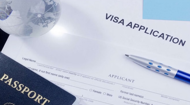 Photo of अमेरिका में वीजा मुश्किल: ट्रंप प्रशासन ने जारी की सख्त नई गाइडलाइन