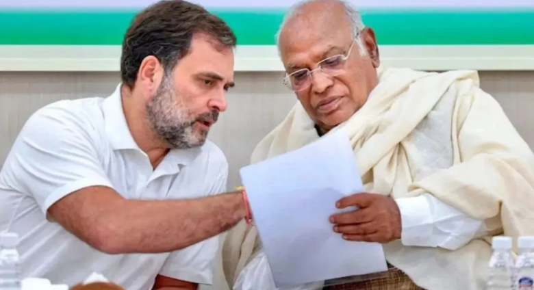 Photo of बिहार में हार के बाद कांग्रेस में हलचल, खरगे से मिलने क्यों पहुंचे राहुल गांधी