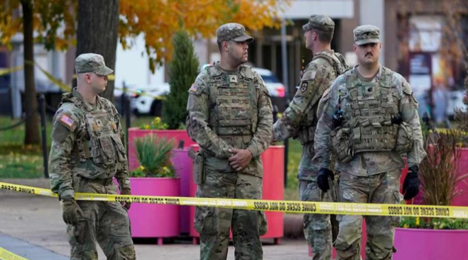 Photo of अमेरिका ने अफगानियों को वीजा जारी करने पर लगाई रोक