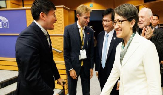 Photo of ताइवान की उपराष्ट्रपति ने पहली बार यूरोपीय संघ की संसद में दिया भाषण