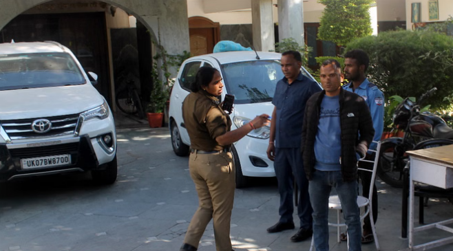 Photo of 25 गाड़ियों में देहरादून आए आयकर विभाग के इन्वेस्टिगेशन विंग अफसर