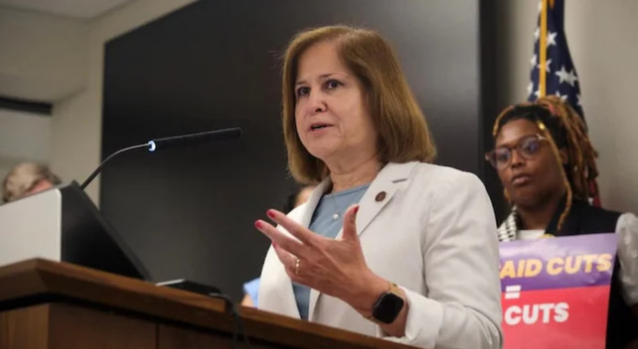 Photo of भारतीय मूल की गजाला हाशमी चुनी गईं वर्जीनिया की लेफ्टिनेंट गवर्नर