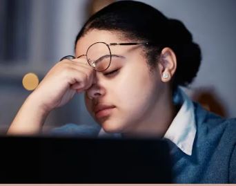 Photo of आंखों के स्ट्रेस को 10 मिनट में कैसे करें दूर, आजमाएं ये 5 पावरफुल एक्सरसाइज