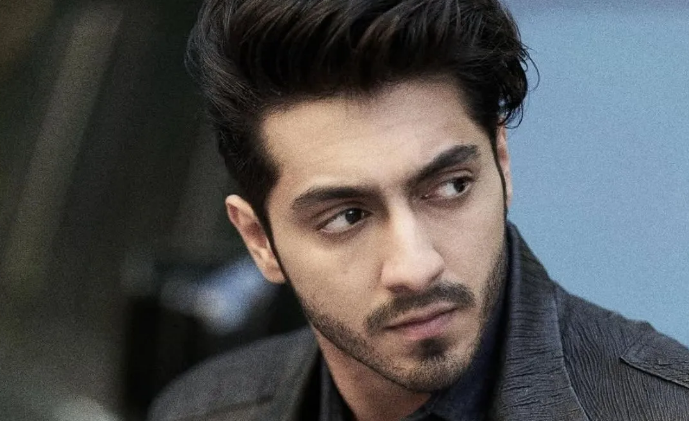 Photo of सैयारा के अहान पांडे से पंगा लेगा 90s का ये स्टार