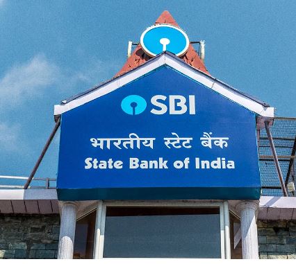 Photo of एसबीआई का दूसरी तिमाही में 10% बढ़ा प्रॉफिट, शेयरों में तेजी के बीच खरीदें