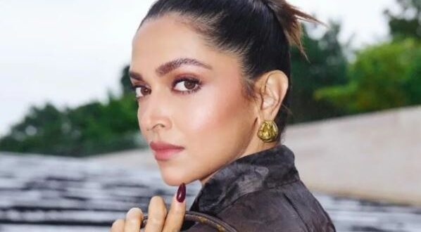 Photo of दीपिका पादुकोण ने 8 घंटे शिफ्ट डिमांड पर तोड़ी चुप्पी