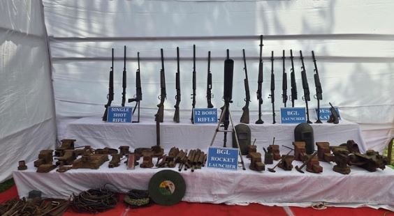 Photo of छत्तीसगढ़: नक्सलियों की ऑर्डिनेंस फैक्ट्री ध्वस्त, भारी मात्रा में हथियार बरामद