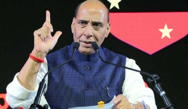 Photo of रक्षा मंत्री राजनाथ बोले- रक्षा क्षेत्र में सुधार महज विकल्प नहीं बल्कि रणनीतिक जरूरत