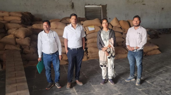 Photo of  भाटापारा में अवैध धान भंडारण के खिलाफ कार्रवाई