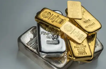 Photo of चांदी के भाव ने फिर बनाया नया रिकॉर्ड , सोने के भाव में भी तेजी जारी