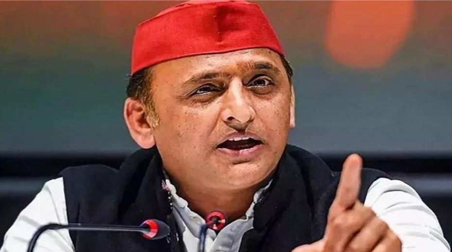 Photo of भाजपाई SIR ने अपने खोदे गड्ढे में भाजपा को ही गिरा दिया है; अखिलेश यादव