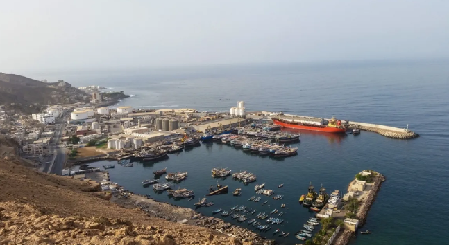 Photo of सऊदी अरब ने यमन पर बरसाए बम