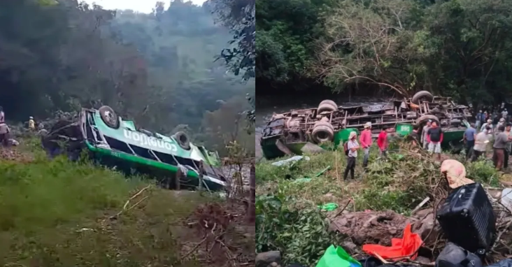 Photo of मेक्सिको में पलटी तेज रफ्तार बस, 10 लोगों की मौत