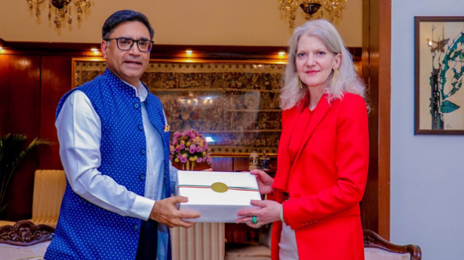 Photo of अमेरिकी विदेश उप मंत्री ने विक्रम मिसरी से की मुलाकात