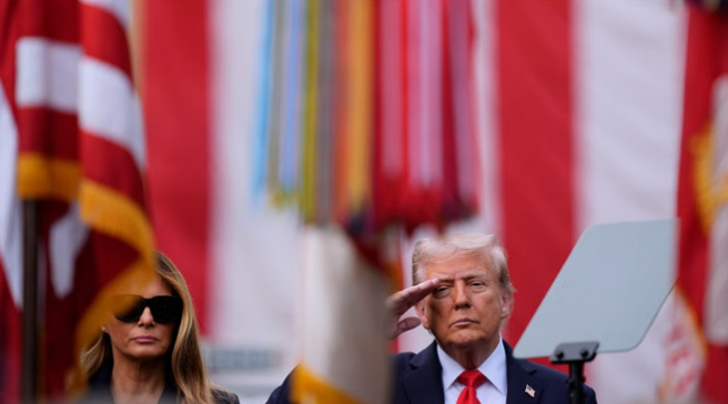 Photo of वॉशिंगटन में हमले का शिकार नेशनल गार्ड्स के जवानों का सम्मान करेंगे ट्रंप