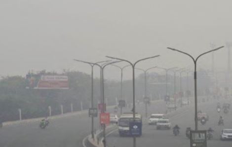 Photo of बढ़ती ठंड के साथ बिगड़ने लगी लखनऊ की आबोहवा