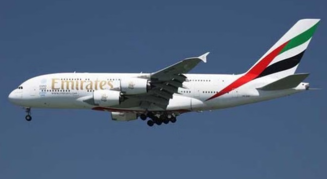 Photo of दुबई से हैदराबाद आ रही फ्लाइट में बम की धमकी