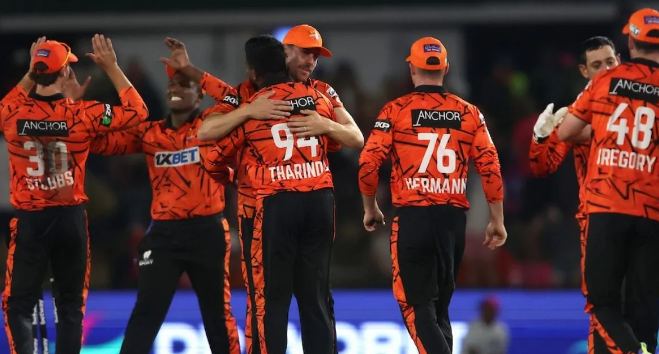 Photo of शर्मनाक! सिर्फ 49 रनों पर ढेर हुई रॉयल्स… IPL 2026 से पहले LSG के स्टार ने मचाई तबाही