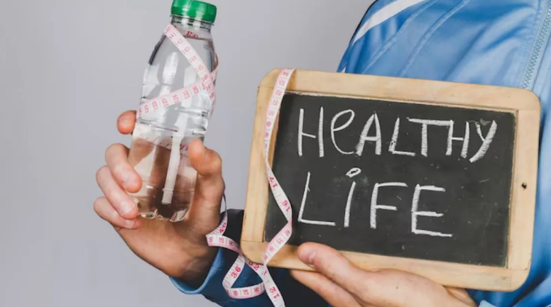 Photo of  5 मिनट की एक्स्ट्रा नींद और दो मिनट तेज चलने से घट सकता है मौत का खतरा