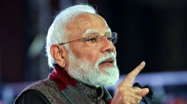 Photo of देशभर में नए साल 2026 का धूमधाम से स्वागत, PM मोदी ने दी शुभकामनाएं