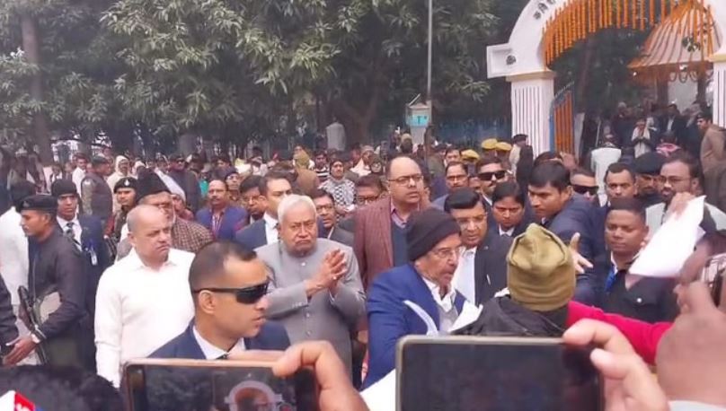 Photo of  कल्याण बिगहा पहुंचे नीतीश कुमार, फरियादियों की यह बात सुन चौंक गए सीएम