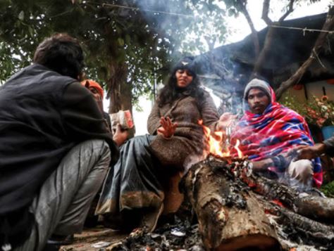 Photo of भीषण शीतलहर की चपेट में प्रदेश, लखनऊ सहित इन 34 जिलों के लिए जारी हुई चेतावनी