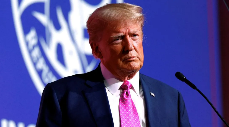 Photo of ईरान पर हमला करने की योजना बना रहा अमेरिका