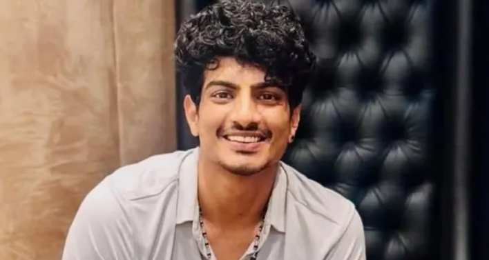 Photo of स्मृति मंधाना को धोखा देने के इल्जाम को लेकर पलाश मुच्छल ने भेजा 10 करोड़ की मानहानि का नोटिस