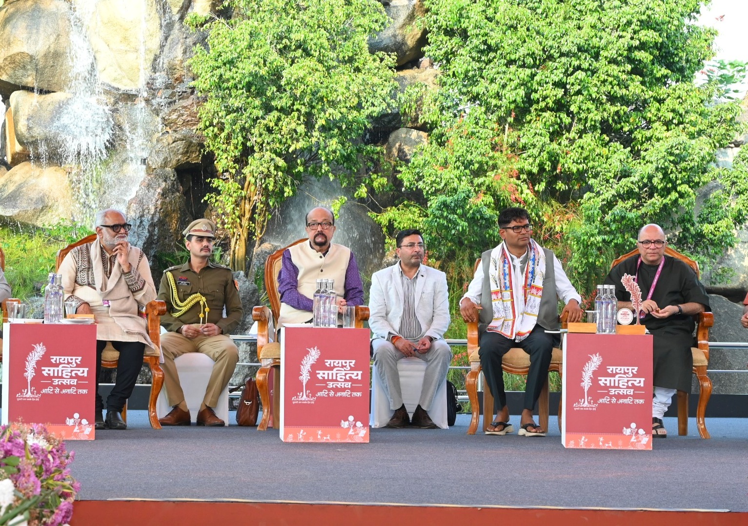 Photo of विचार, कला और संस्कृति का विराट संगम बना रायपुर साहित्य उत्सव का अंतिम दिन