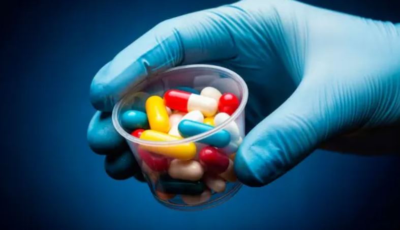 Photo of आपकी छोटी-सी गलती कर सकती है एंटीबायोटिक्स को बेअसर