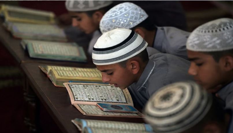 Photo of प्रदेश के 452 मदरसों के हजारों बच्चे जुड़ेंगे शिक्षा की मुख्यधारा से, लागू होगा उत्तराखंड बोर्ड