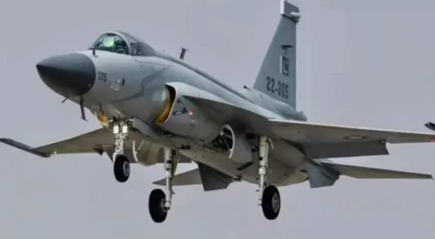 Photo of 9 देशों को चीन के लड़ाकू विमान बेच रहा है पाकिस्तान