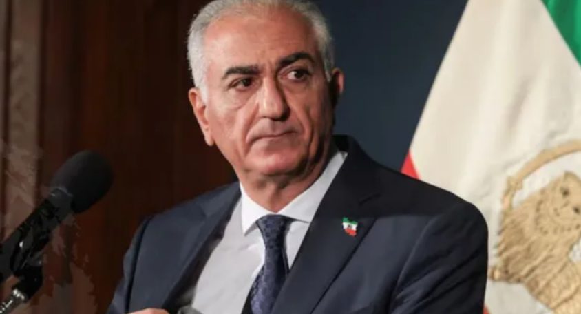 Photo of रजा पहलवी ने US राष्ट्रपति से लगाई मदद की गुहार