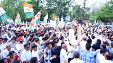 Photo of कांग्रेस का विधानसभा घेरावःमनरेगा,महंगाई और कानून व्यवस्था पर सरकार को घेरा