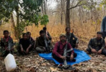 Photo of कुख्यात माओवादी नेता पापाराव ने 17 साथियों संग किया आत्मसमर्पण