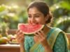 लंच या डिनर के तुरंत बाद तरबूज खाने की न करें गलती!